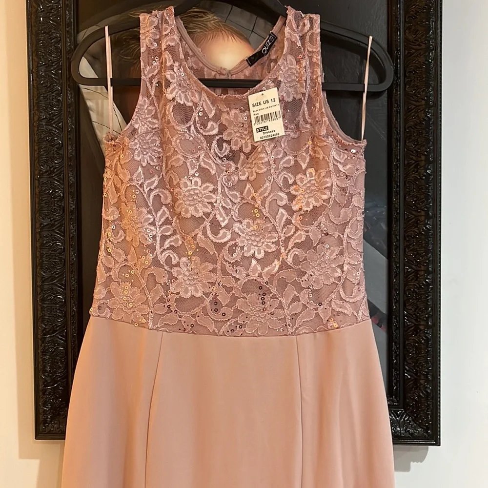 Brand New with Tags Quiz Blush Lace Sweetheart Neck - Picture 2 of 7